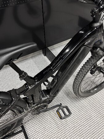 Testovaný Elektrobicykel Trek Powerfly FS 4 Matte Black/Gloss Black 2023