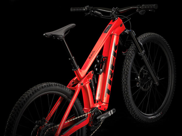 Elektrobicykel Trek Rail 9.8 GX AXS Gen 4 Lava 2023
