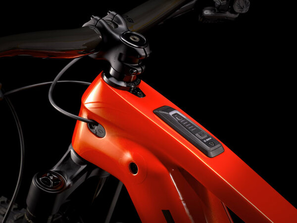 Elektrobicykel Trek Rail 9.8 GX AXS Gen 4 Lava 2023