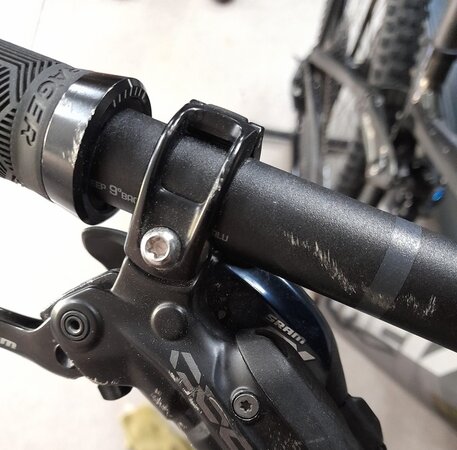 Testovaný elektrobicykel Trek Rail 9 GX Black Olive/Trek Black 2023