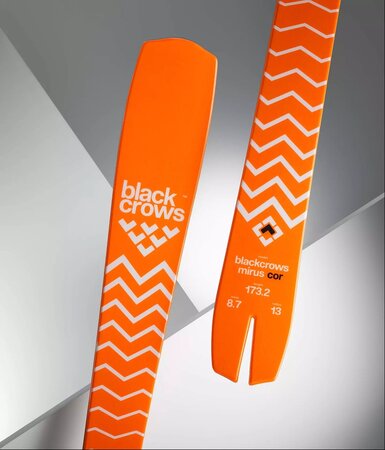 Lyže Black Crows Mirus Cor Orange 26/27