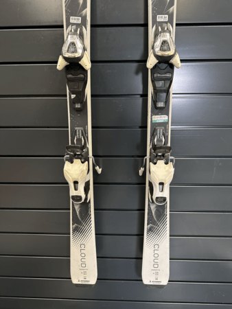 Používané lyže Atomic Cloud