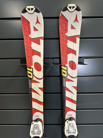 Používané lyže Atomic Race 10