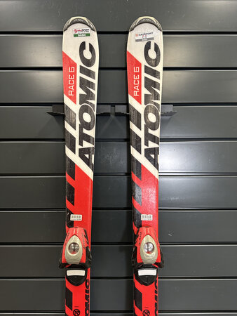 Používané lyže Atomic Race 6