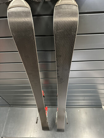 Používané lyže Atomic Race 6