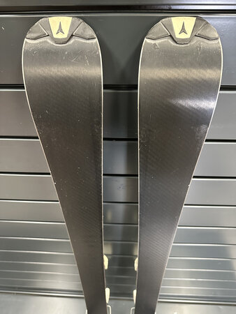 Používané lyže Atomic Race 8 T2