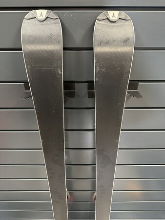 Používané lyže Atomic Race 8 T8