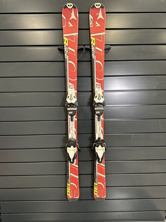 Používané lyže Atomic Race T2