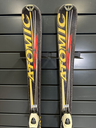 Používané lyže Atomic SX8