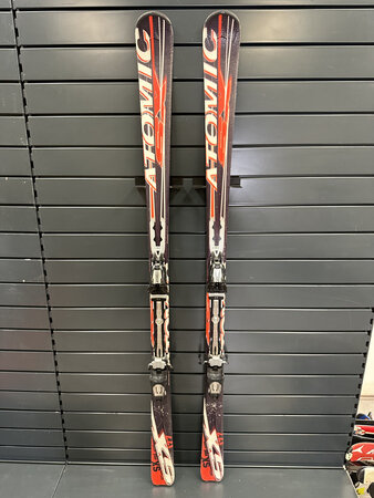 Používané lyže Atomic SX PRO