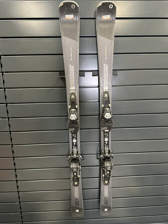 Používané lyže Blizzard Alight Limited