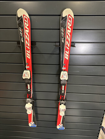 Používané lyže Blizzard Blizzi Race