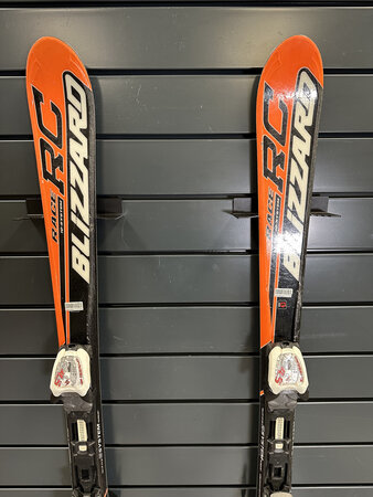 Používané lyže Blizzard RC Race