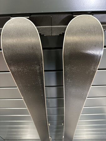 Používané lyže Elan Formula T5