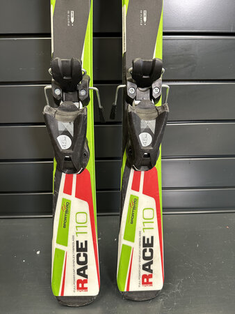 Používané lyže Elan Race