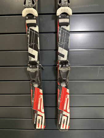 Používané lyže Elan Race Pro Sport