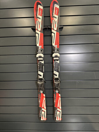 Používané lyže Elan Race Pro Sport