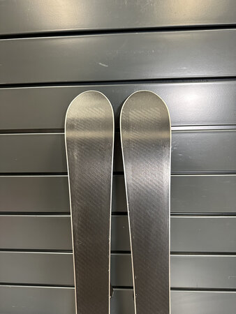 Používané lyže Elan Sportisimo