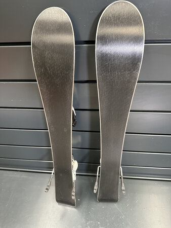 Používané lyže Fischer