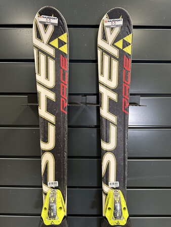 Používané lyže Fischer Race RC