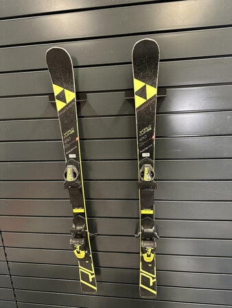 Používané lyže Fischer RC4 GS