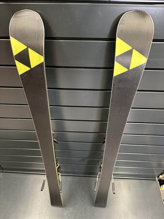 Používané lyže Fischer RC4 GS