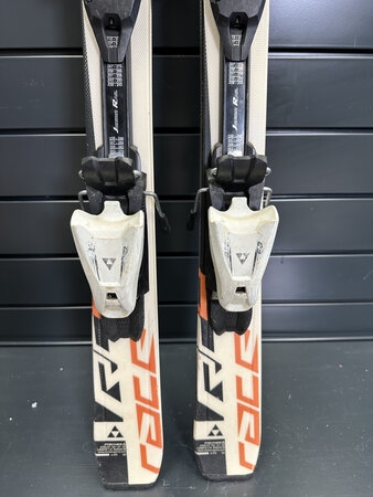 Používané lyže Fischer RC4