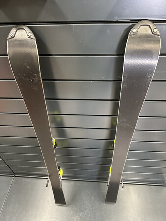 Používané lyže Fischer RC4 T6