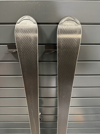 Používané lyže Fischer Viron Fire