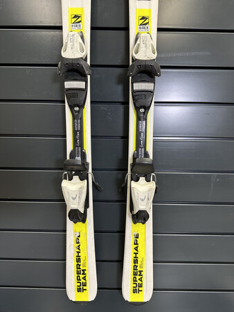 Používané lyže Head Supershape Team T4