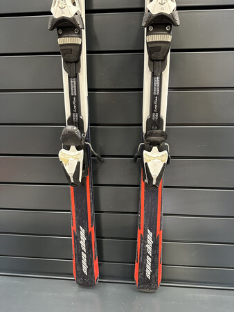 Používané lyže Head Supershape Team T9