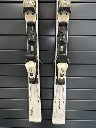 Používané lyže Nordica Cinnamon 75