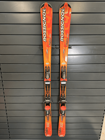 Používané lyže Rossignol Actys 300