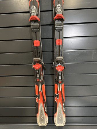 Používané lyže Rossignol Zenith