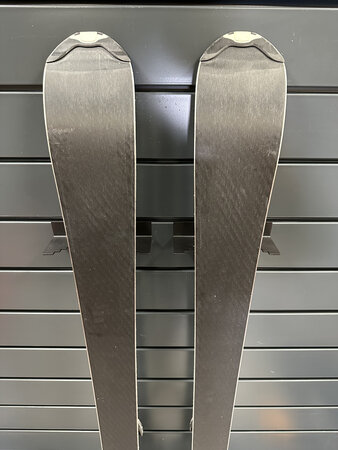 Používané lyže Salomon X-Wing 6R T2