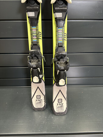 Používané lyže Salomon Xmax Junior