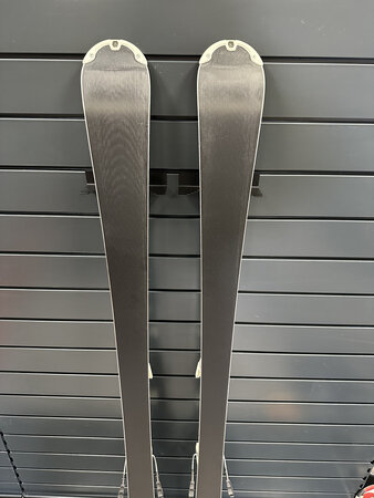 Používané lyže Völkl Cielo