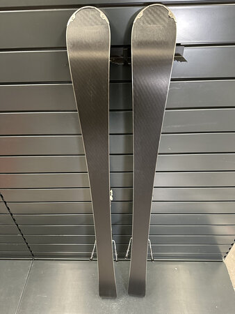 Používané lyže Völkl Deacon 7.4