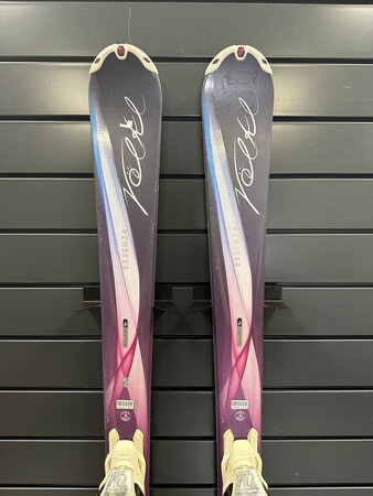 Používané lyže Völkl Essenza