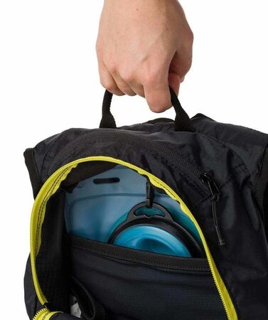 Batoh Rossignol R Pack 8L 20/21