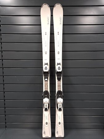 Používané lyže Atomic Cloud 73 12/13
