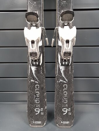 Používané lyže Atomic Cloud 9 CS 15/16