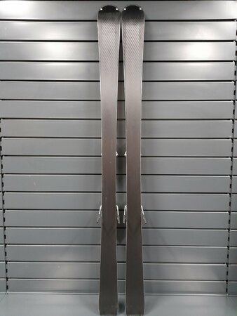 Používané lyže Atomic Cloud C11 21/22