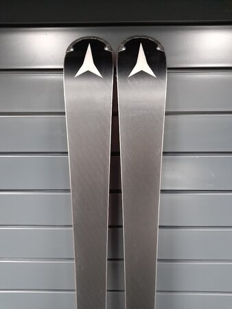 Používané lyže Atomic Redster G9 RS Red 21/22 T2