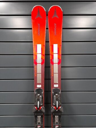 Používané lyže Atomic Redster S9 Revo S + X12 GW Red/Silver 21/22 T1