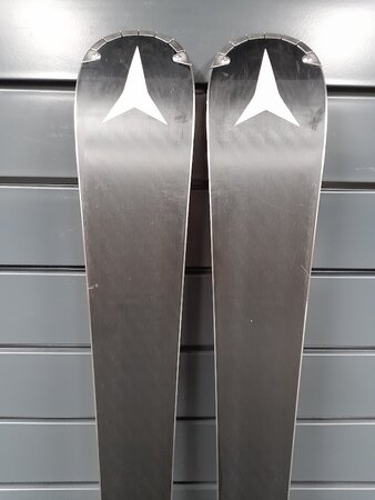 Používané lyže Atomic Redster S9 Revo S + X12 GW Red/Silver 21/22 T1