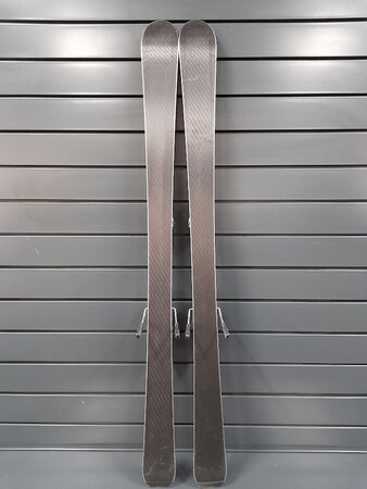 Používané lyže Elan Flow Hyper 10/11