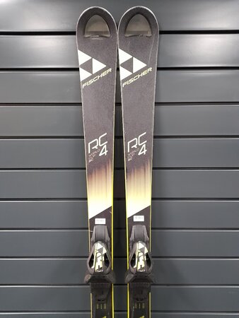 Používané lyže Fischer World Cup SC RC4 17/18