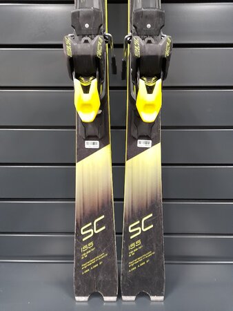 Používané lyže Fischer World Cup SC RC4 17/18