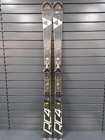 Používané lyže Fischer World Cup SC RC4 19/20 T1